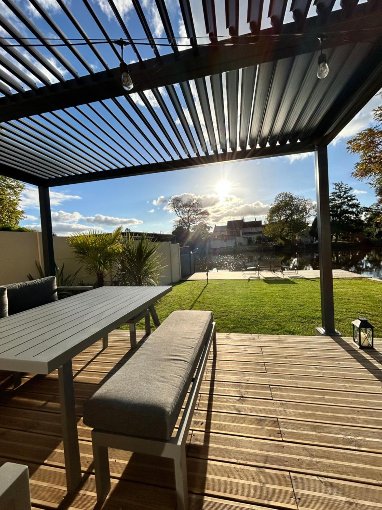 Le Beau Studio Du Bord De L'Eau Le Mans Exterior foto